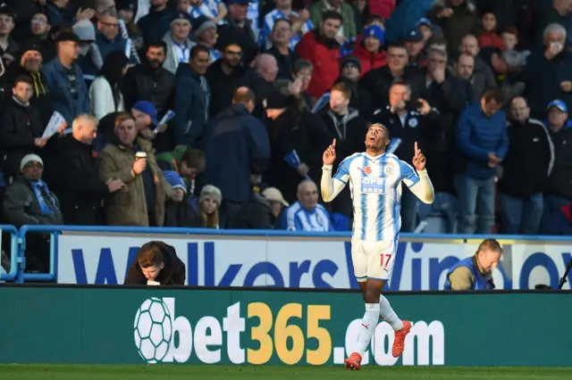 La Parra scores for Huddersfield