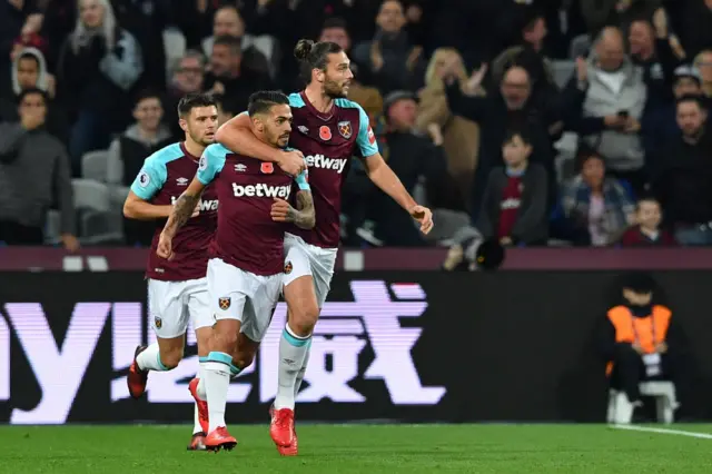 Lanzini scores for West Ham