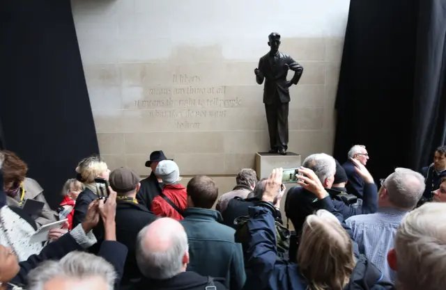 George Orwell statue