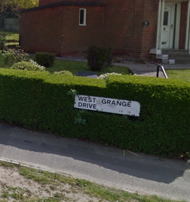 West Grange Drive street sign