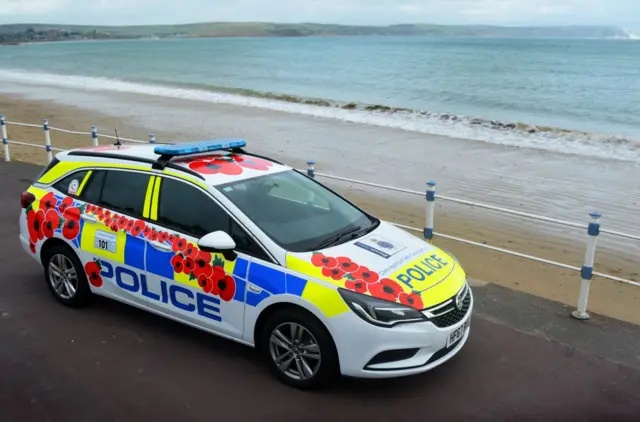 Dorset Police poppy car