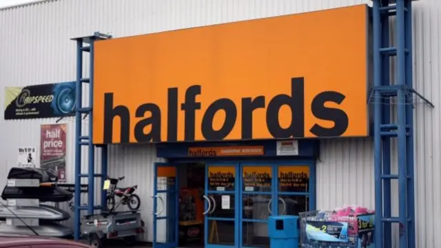 Entrance to a Halfords store