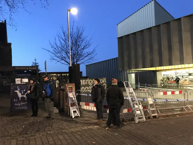 Photographers waiting for Harry and Meghan