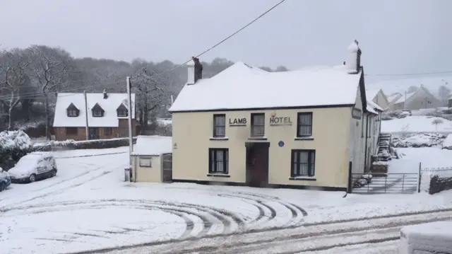 The Lamb Hotel at Penderyn on the A4059 to Storey Arms