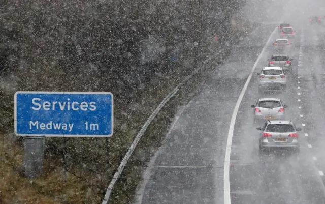 Cars on M2 in Kent on 10 December 2017