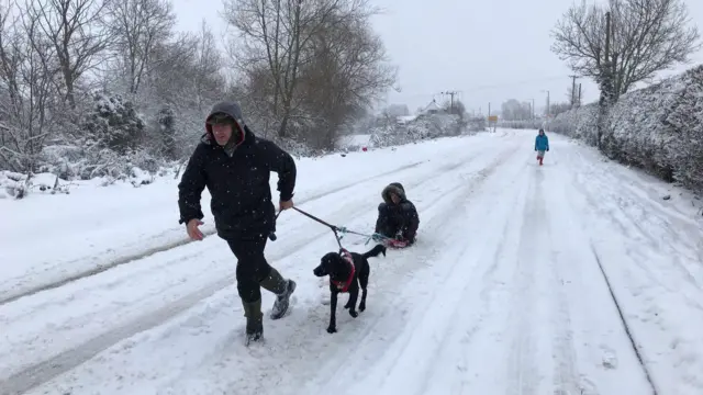 Snow on the A488 between Shrewsbury and Bishop's Castle (2017)