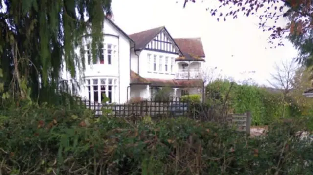 Prestbury Court