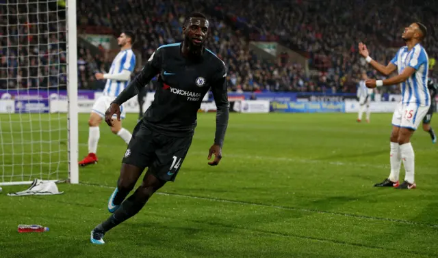 Tiemoue Bakayoko of Chelsea celebrates