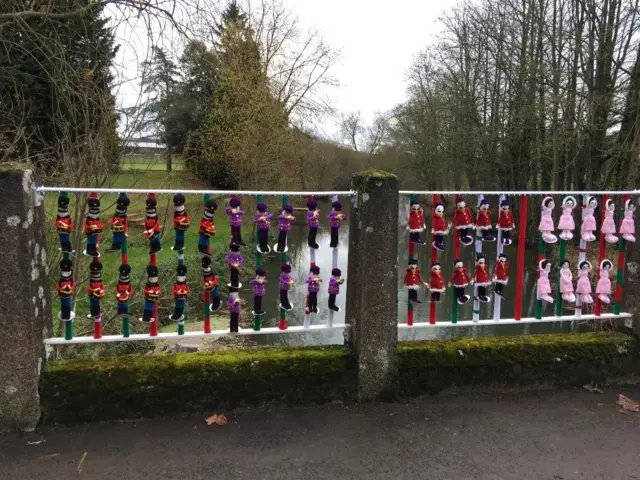 Yarn bombing