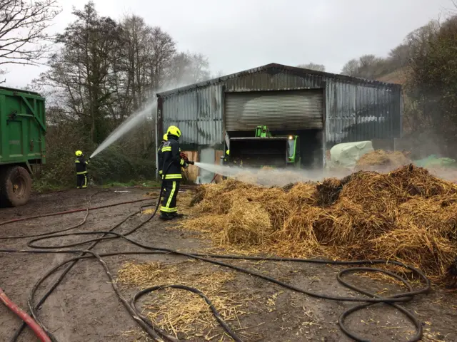 barn fire in Ide