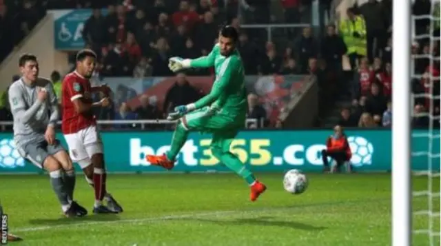 Korey Smith scores winning goal