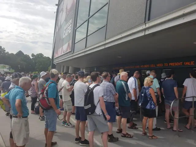 Queue at the MCG