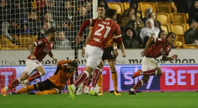 Bobby Reid scores for Bristol City