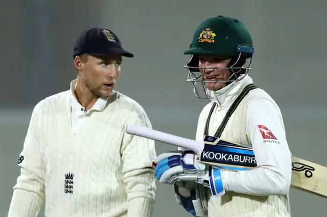 Joe Root and Peter Handscomb