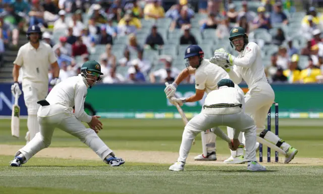 Alastair Cook dismissed by Nathan Lyon