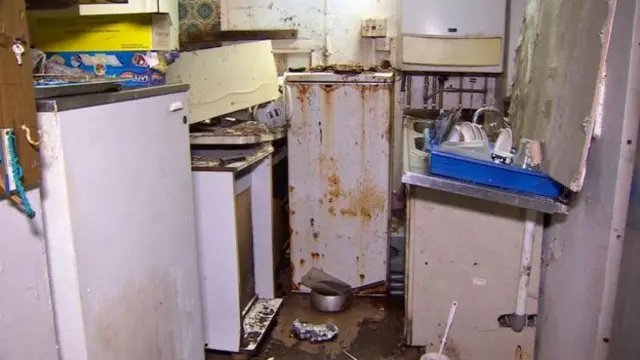 A filthy kitchen in an HMO