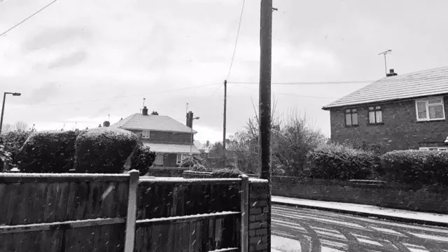 Snow in Tipton, West Midlands