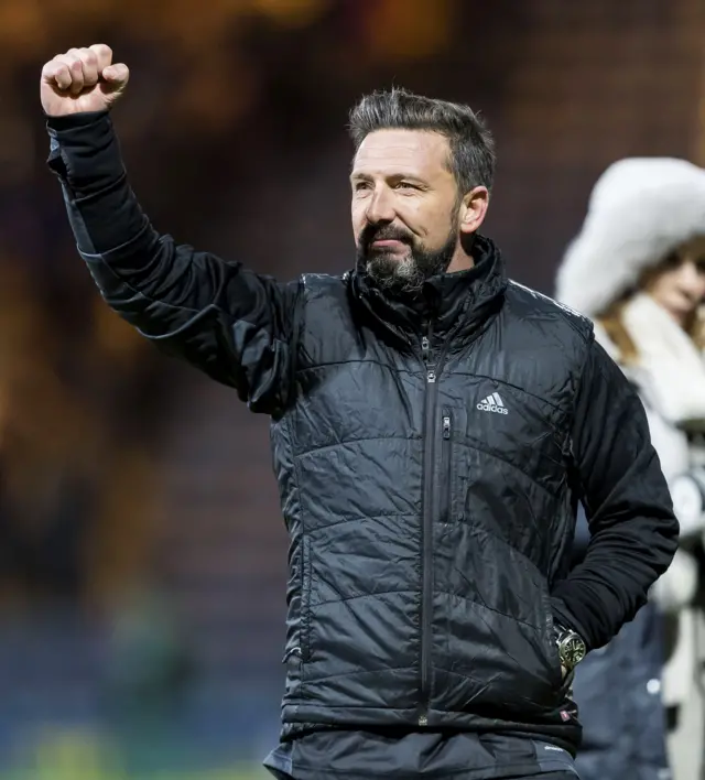 Aberdeen manager Derek McInnes celebrates against Dundee