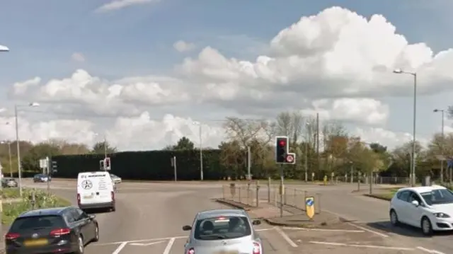 Burnsnips Road at junction of Warstone Road and Broad Lane.