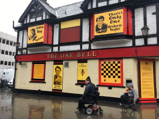 Graham Taylor tributes on pub