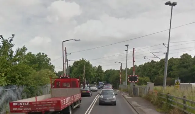 Arksey Lane level crossing