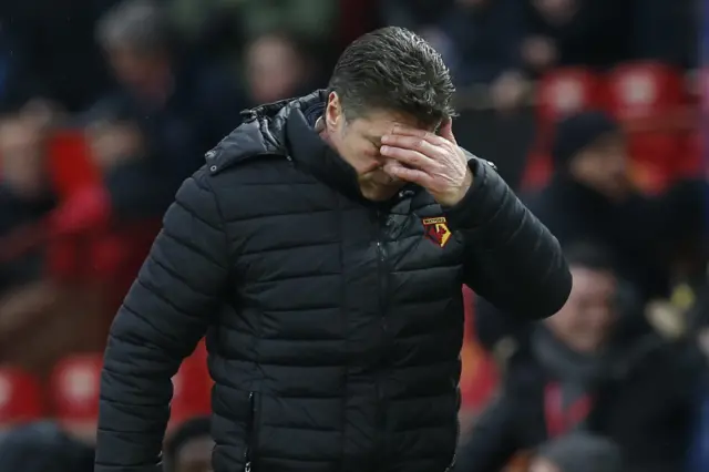 Mazzarri dejected