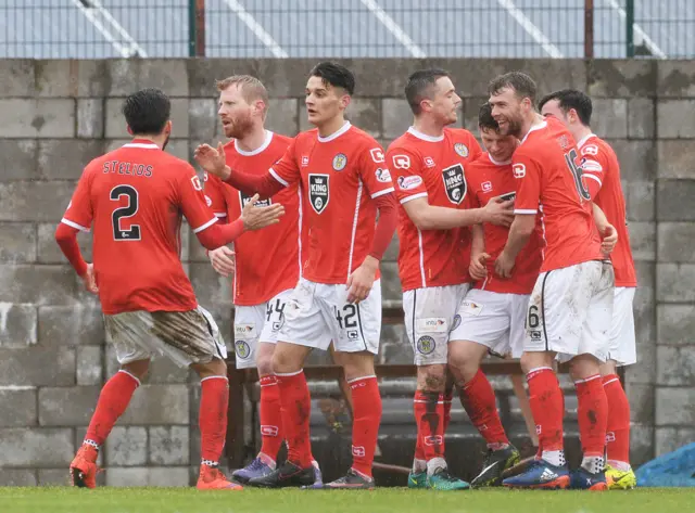 St Mirren celebrate Cammy Smith's breakthrough goal