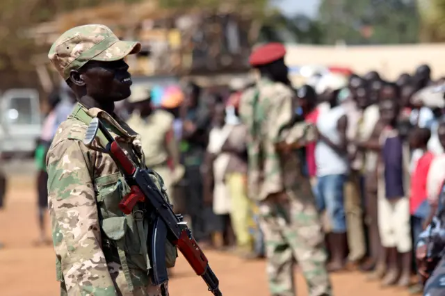 S Sudan soldier