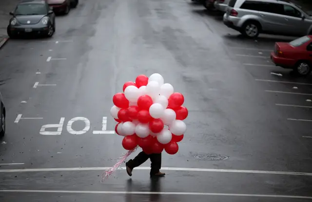 balloons