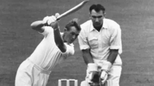 Peter Richardson batting against New Zealand in 1958