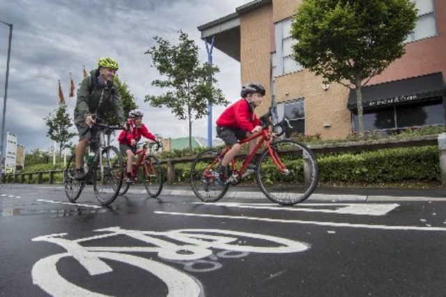Cycle highway