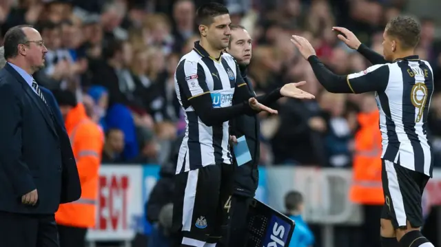 Aleksandar Mitrovic replaces Dwight Gayle for Newcastle