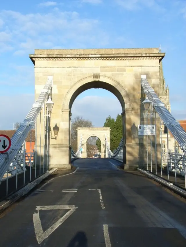 Marlow bridge