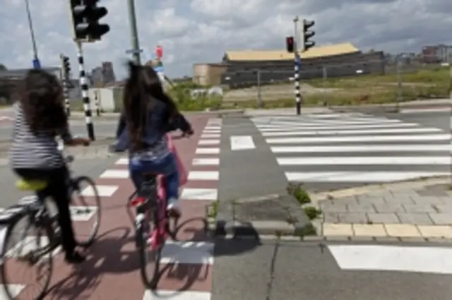 Women cycling