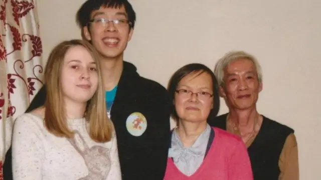 Hang Yin Leung and her family