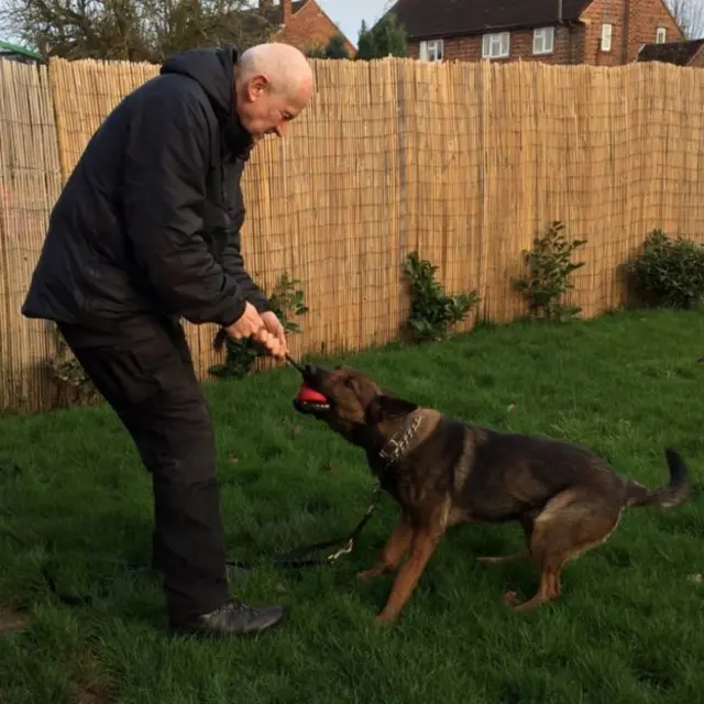 Sgt David Evans with Ivy