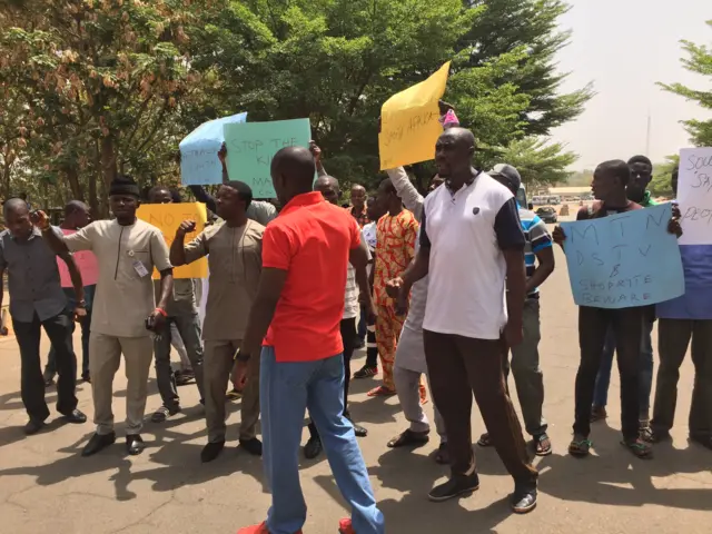 Nigerians protesters