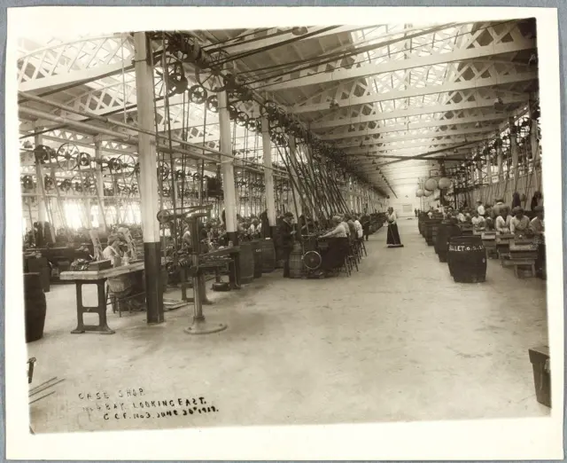 Inside Blackpole Munitions Factory in 1919