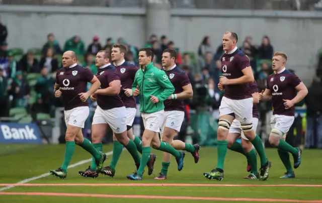 Ireland players in warm-up