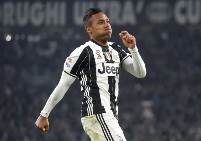 Alex Sandro