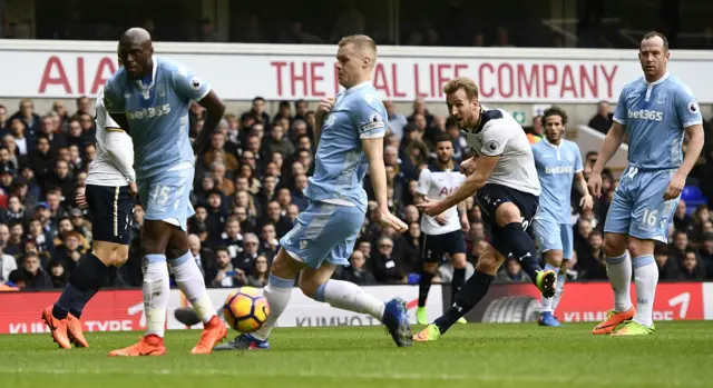 Harry Kane scores for Tottenham