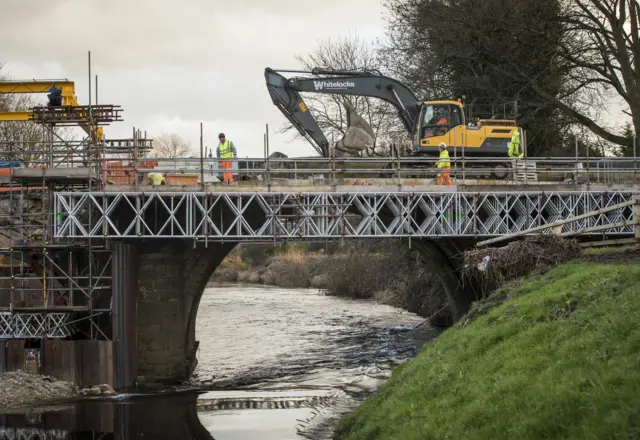 Tadcaster Bridge repairs