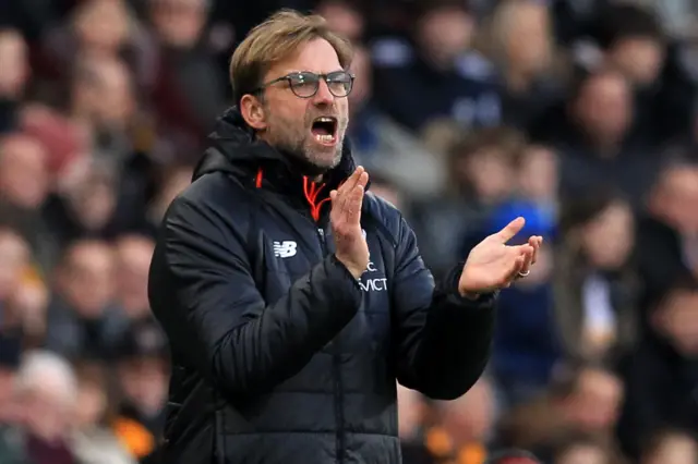 Jurgen Klopp gestures