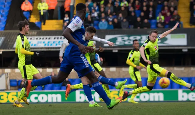 Ipswich v Reading