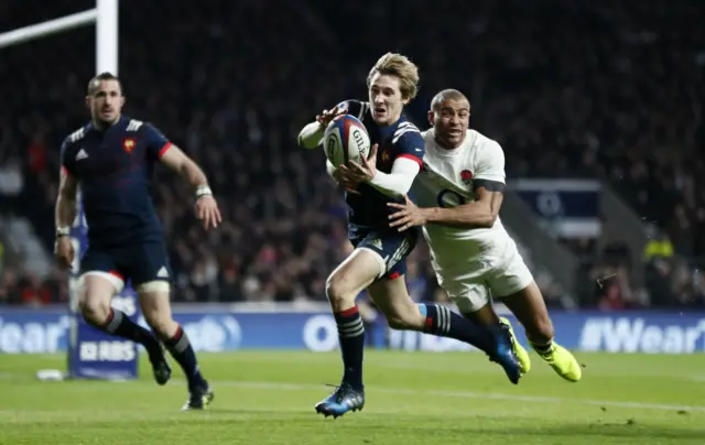 England 9-9 France