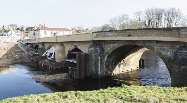 Tadcaster Bridge