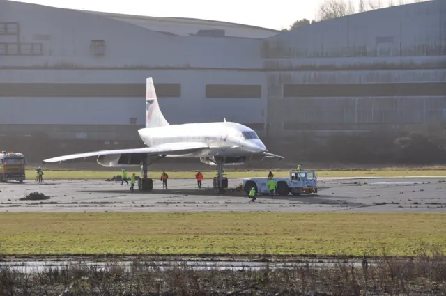 Concorde on the move