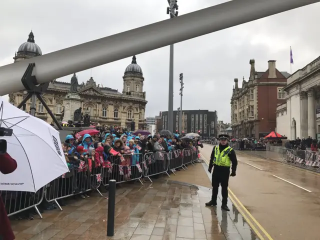 Crowds in Hull city centre