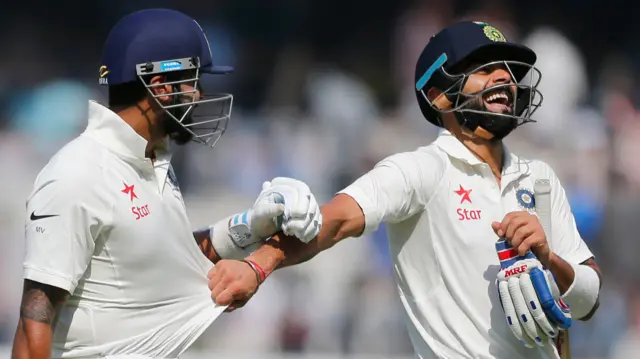 Murali Vijay and Virat Kohli