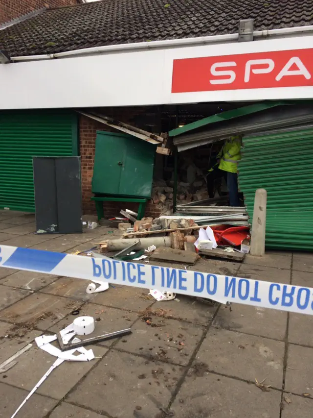 Thorngumbald Spar shop with collapsed wall